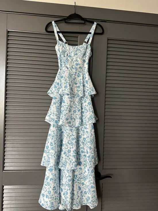 NWT Selfie Leslie Provence Bloom Tiered Midi Dress Floral Blue - Size small - Picture 5 of 9